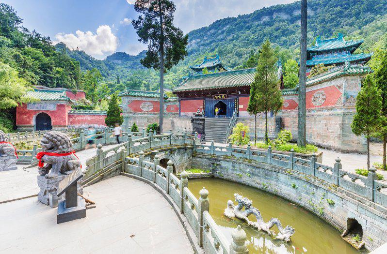 Wudangshan Tianle Hotel Shiyan  Экстерьер фото