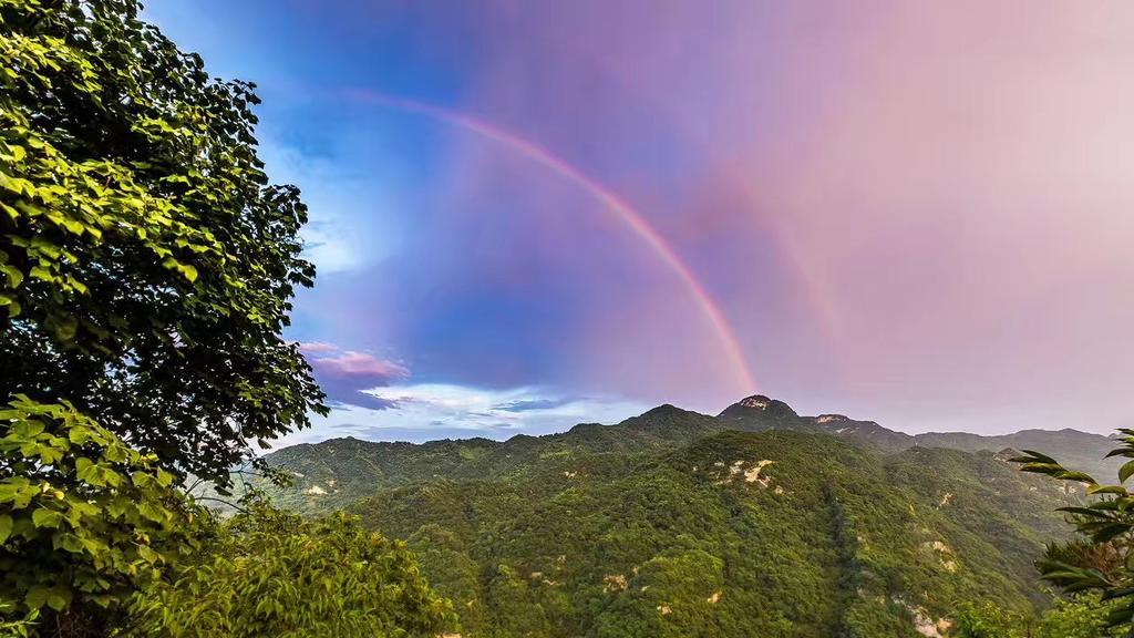 Wudangshan Tianle Hotel Shiyan  Экстерьер фото